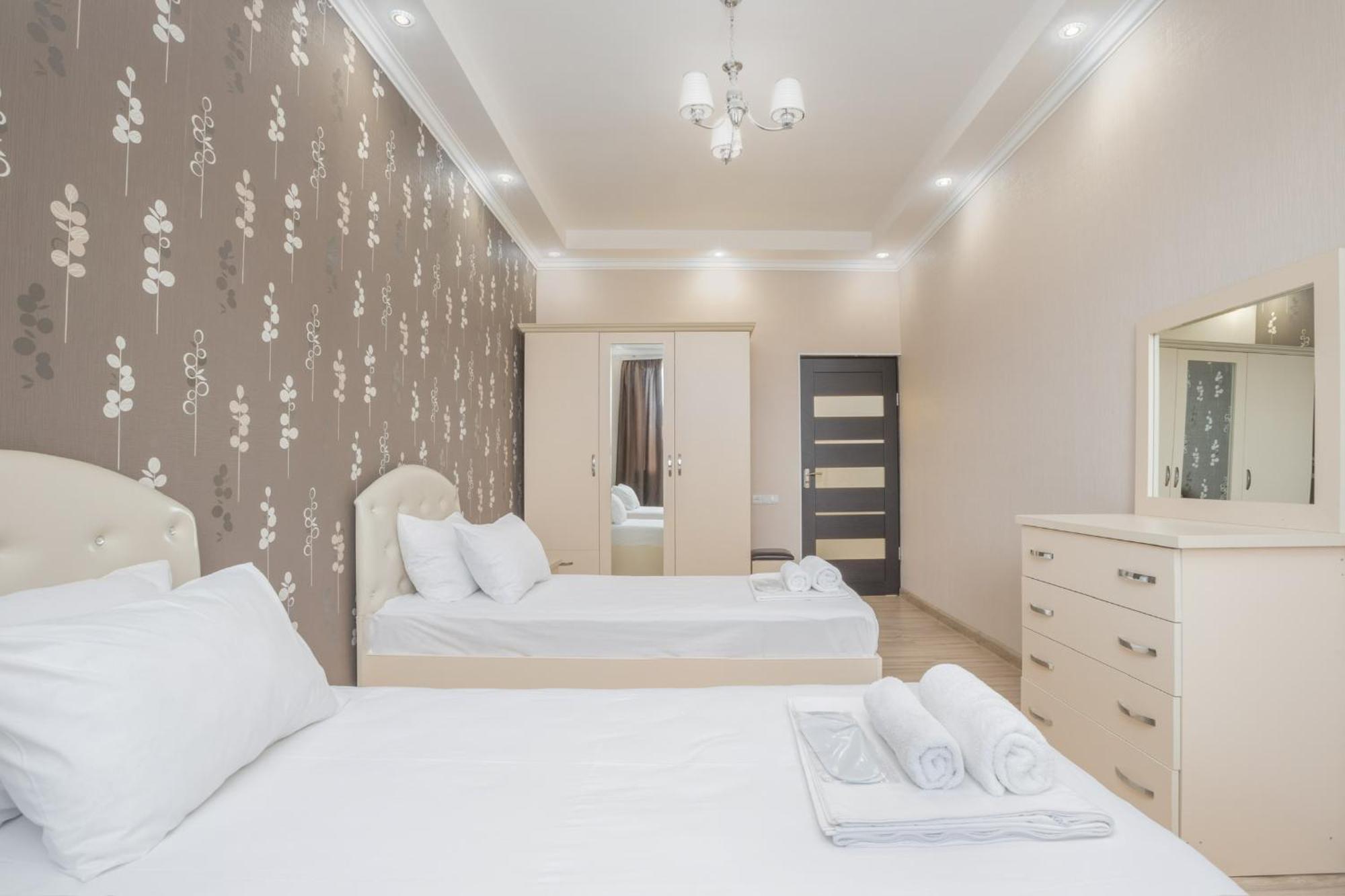 2 Bedrooms 2 Bathrooms Large And Lux Apartment Best Location Erivan Exterior foto